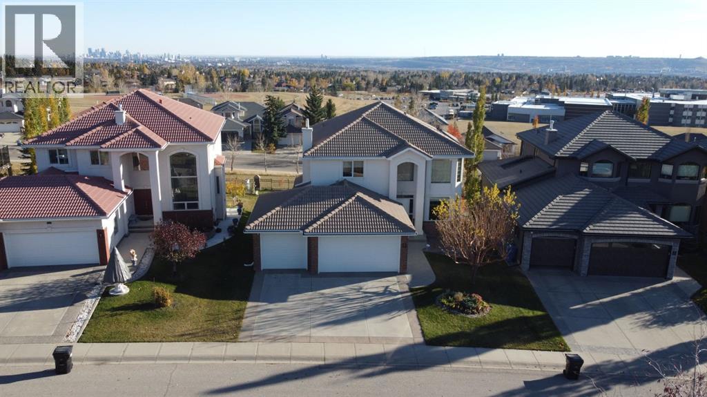 107 Arbour  Vista Road NW