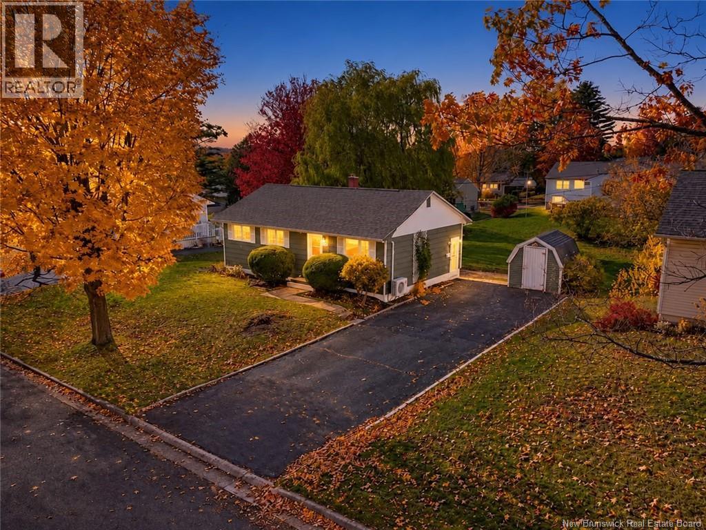 109 Oak Avenue - Photo 3