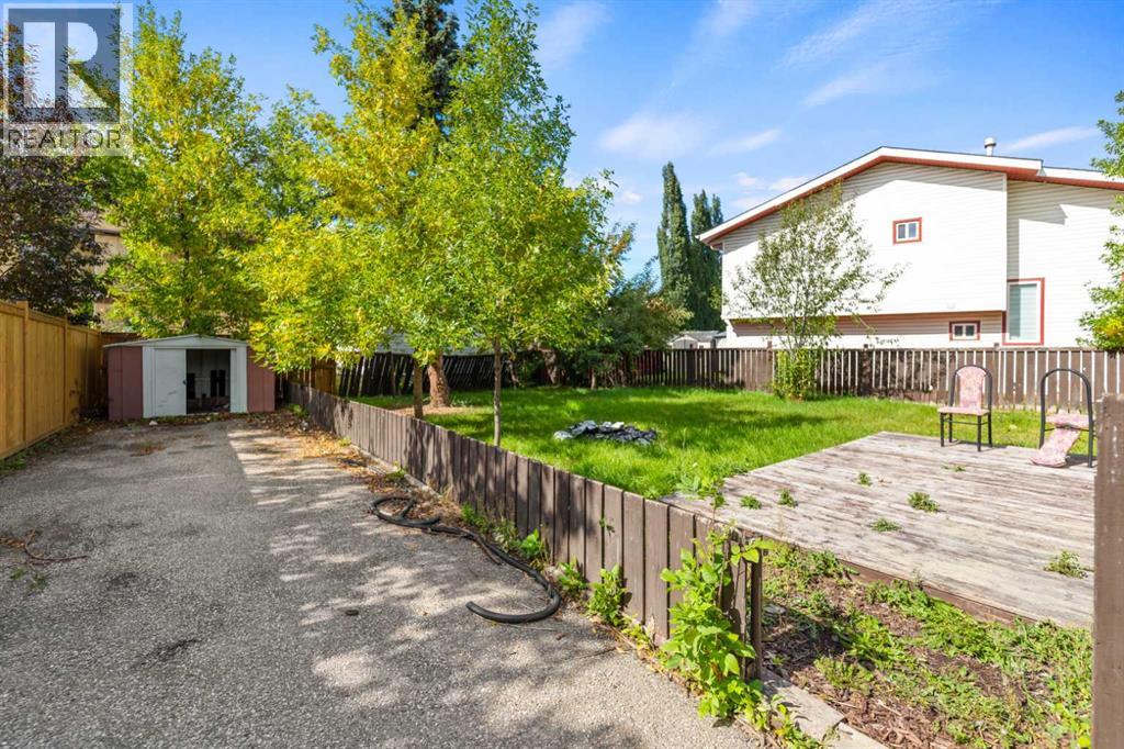 304 Whitefield Drive NE