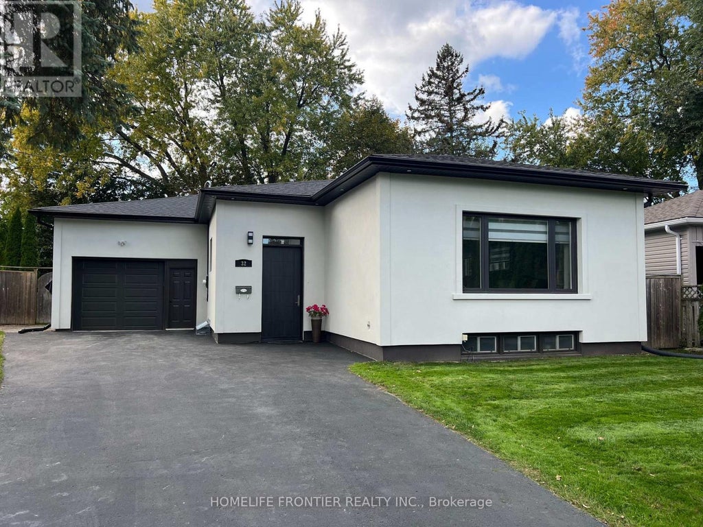 32 DAVIDSON ROAD, AURORA (AURORA HIGHLANDS), ON L4G 2B1 - Image 4100963239.jpeg?d=l
