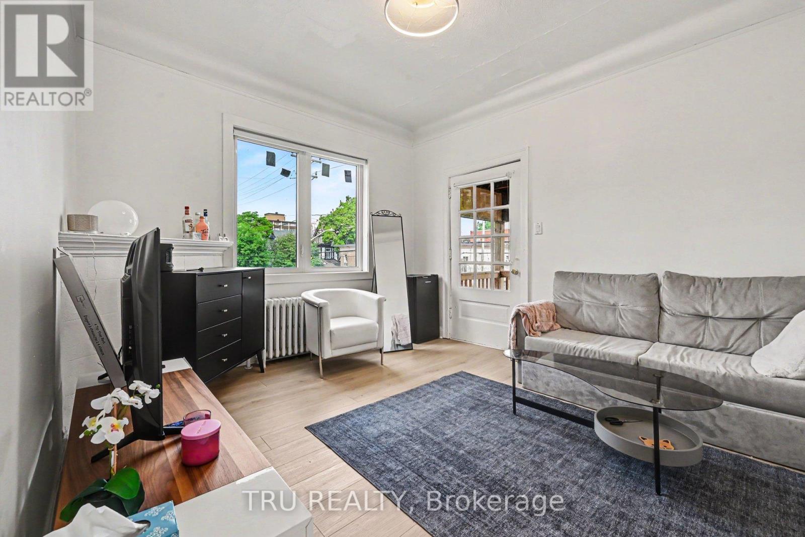 351 FRIEL STREET
