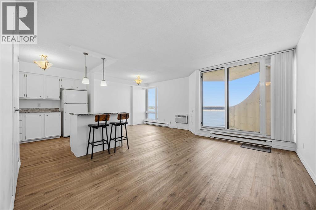 155 FRONT STREET North Unit# 1004