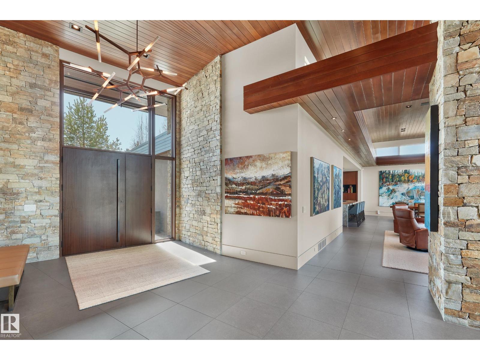 112 WESTBROOK DR NW