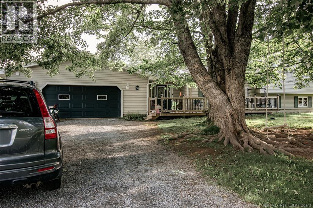 46 Saunders Drive - Photo 2