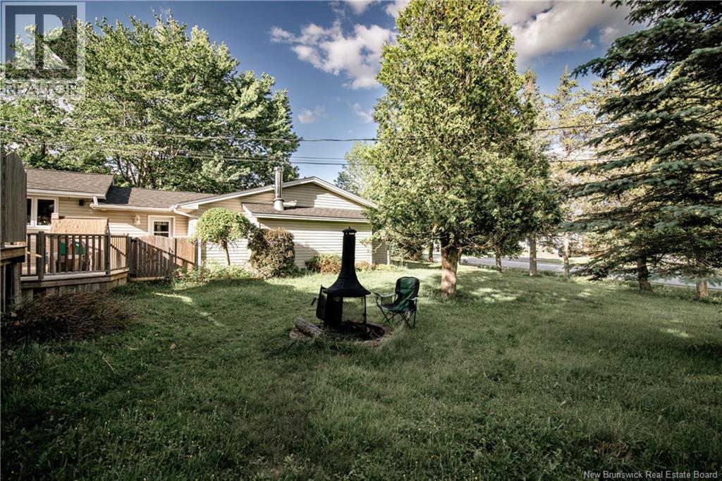 46 Saunders Drive - Photo 4