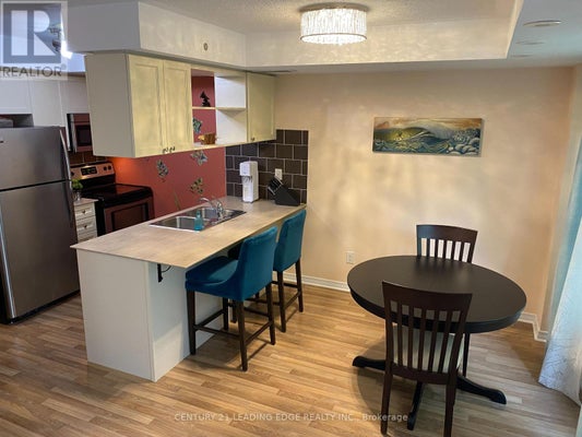 5 - 76 Munro St, Toronto (South Riverdale), ON 3