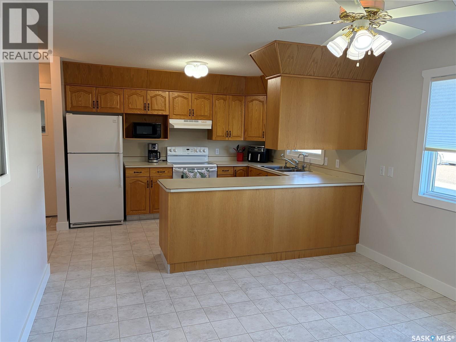 201 1st STREET E
