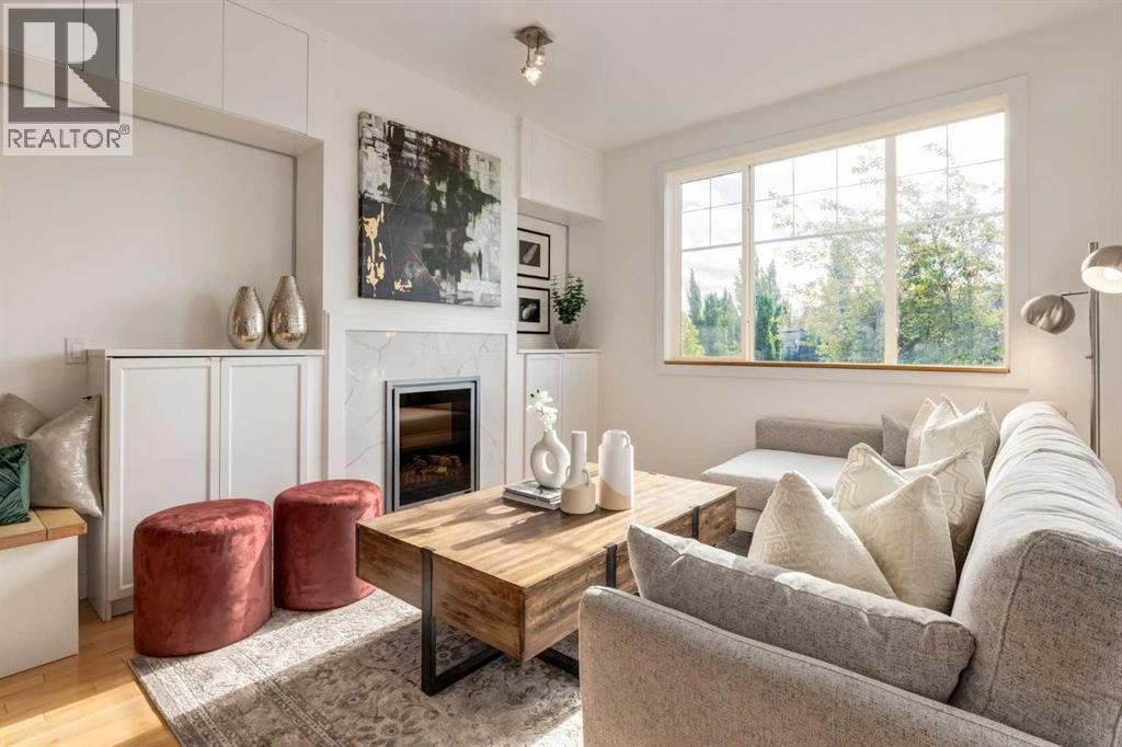 804, 281 Cougar Ridge Drive SW