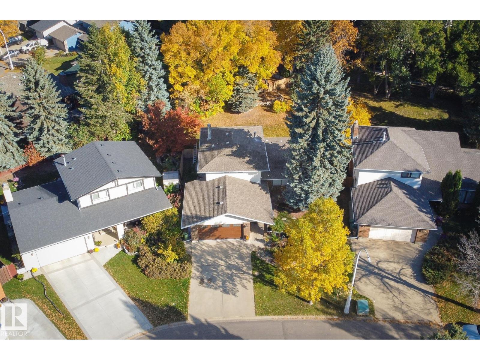 38 Lancaster CR