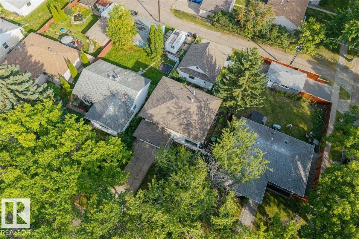 14608 93 AV NW NW