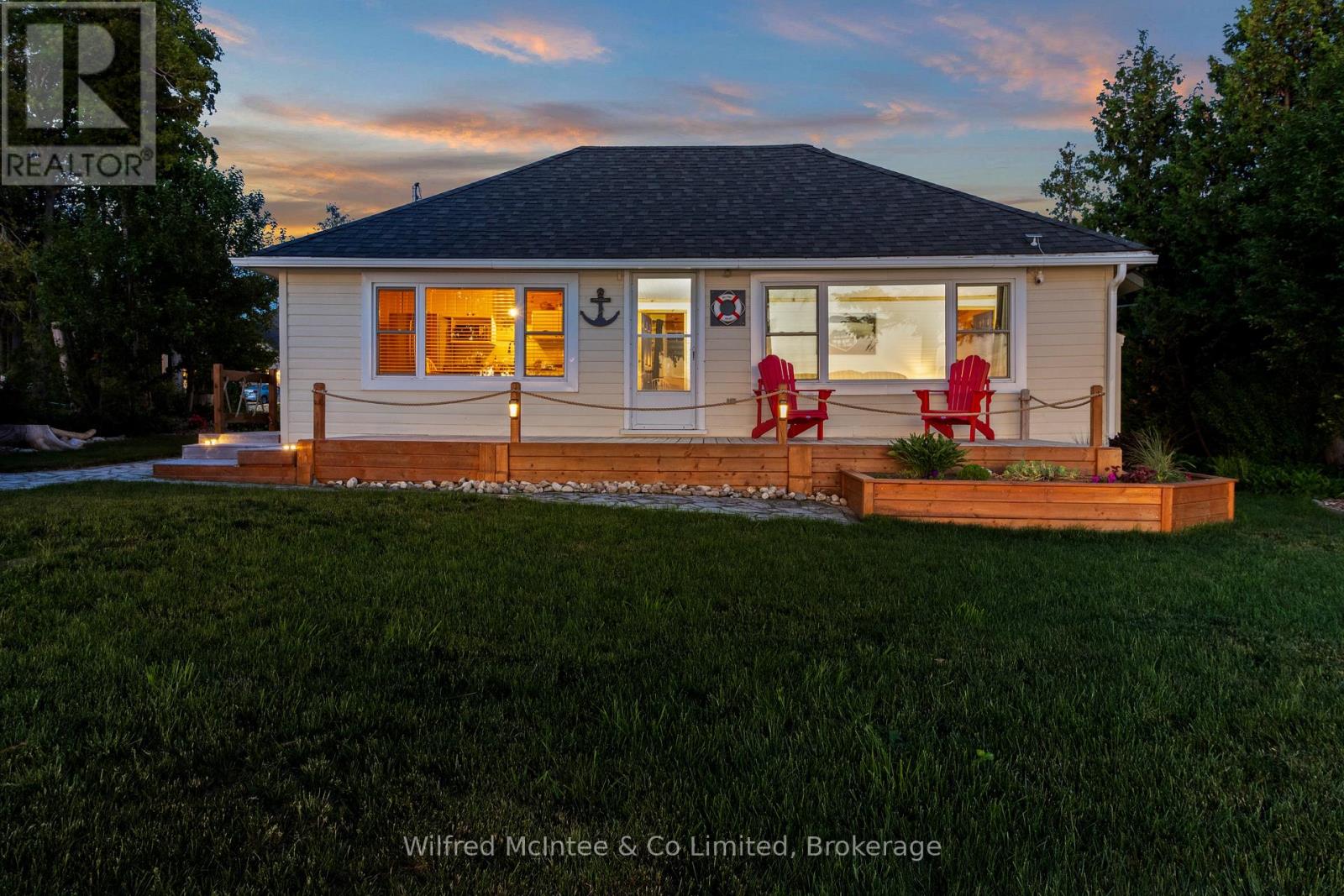 43 FENTON DRIVE