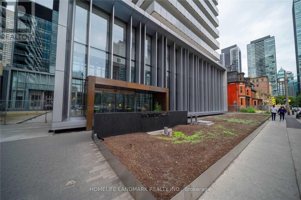 50 Charles St E, Toronto (Church-Yonge Corridor), ON 2