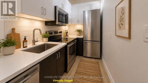 291 Scarlett Rd, Toronto (Rockcliffe-Smythe), ON 2