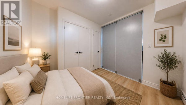 291 Scarlett Rd, Toronto (Rockcliffe-Smythe), ON 3