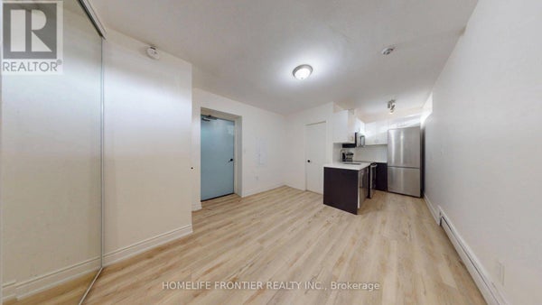 291 Scarlett Rd, Toronto (Rockcliffe-Smythe), ON 5