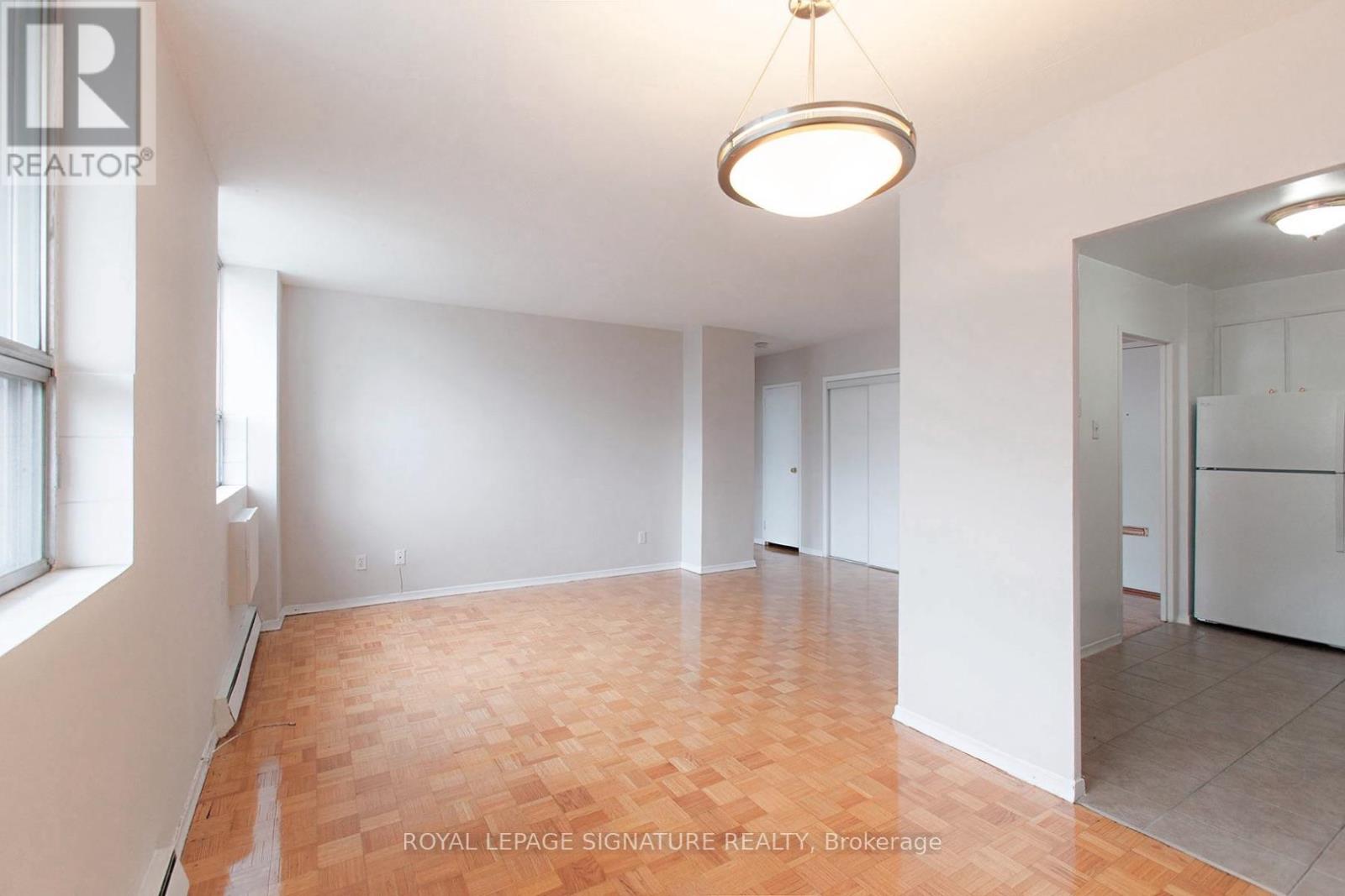 601 - 525 EGLINTON AVENUE