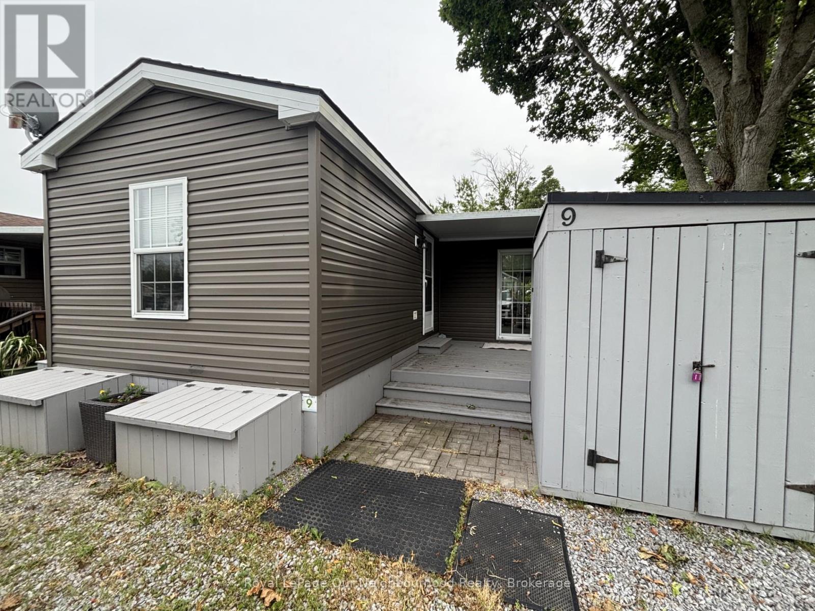 9 LAKEVIEW DR - 171 WOODLAND ESTATES ROAD