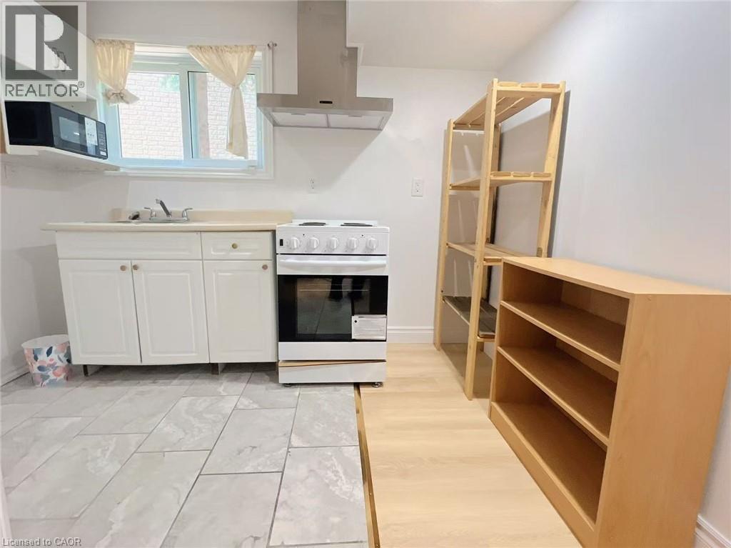 564 WILLOW WOOD Drive Unit# BASEMENT