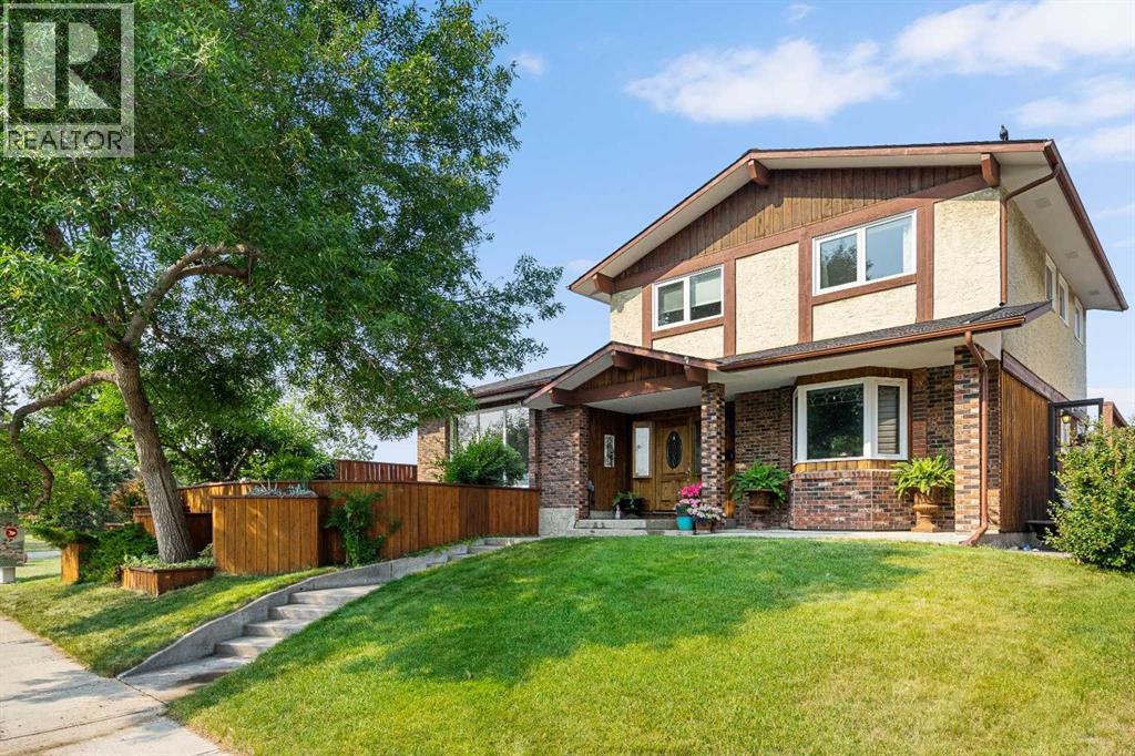 152 Templewood Road NE