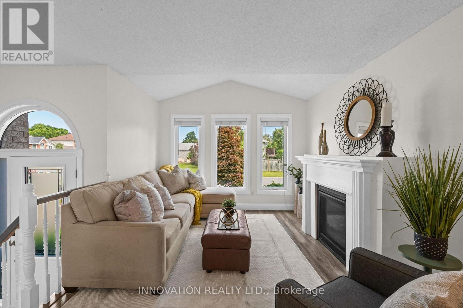 38 STEGGALL CRESCENT