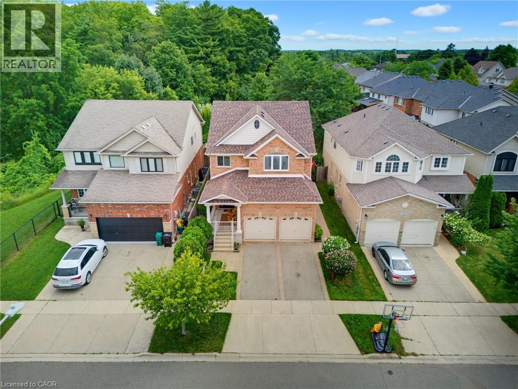 25 BLUEWATER Drive
