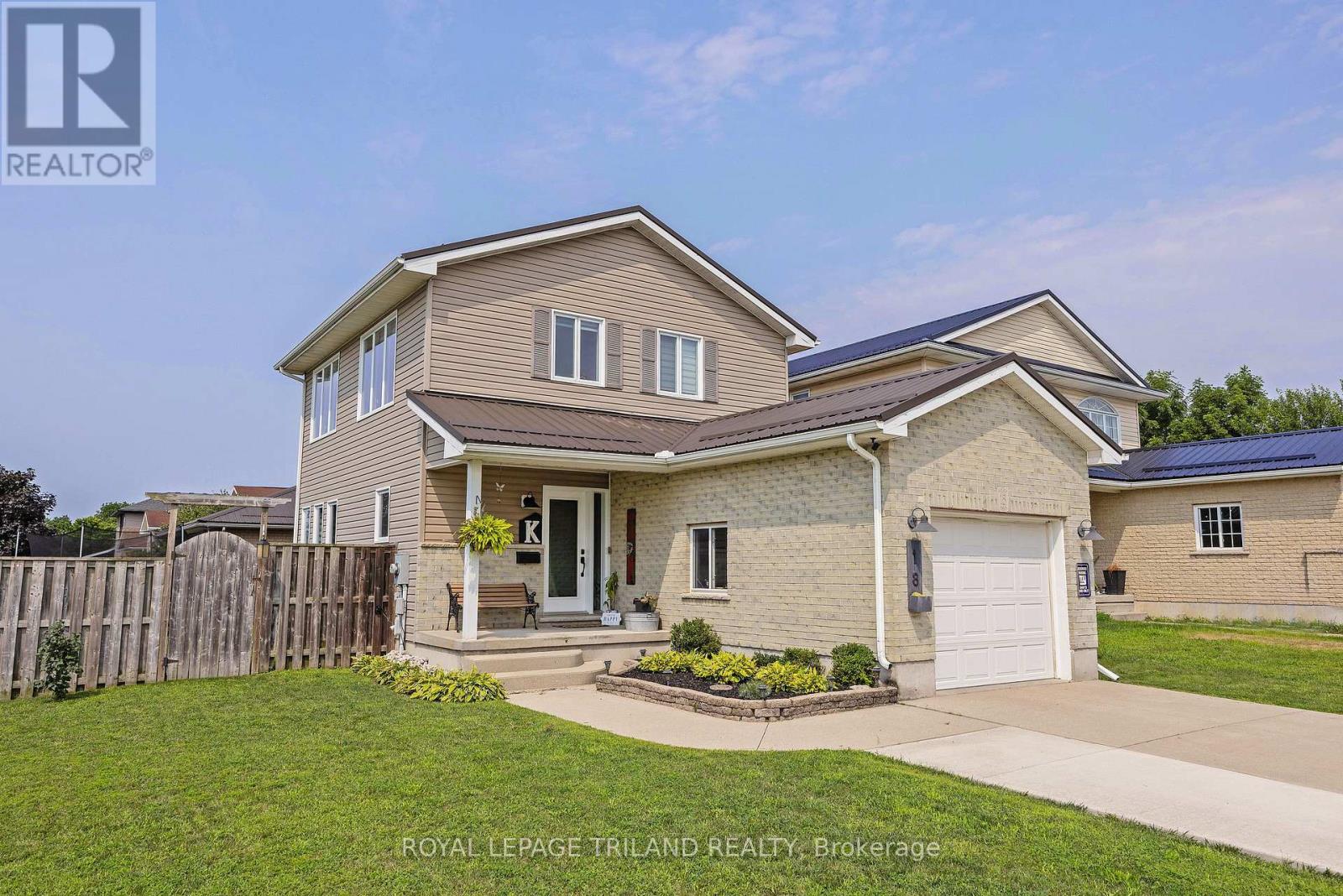 18 TARA COURT