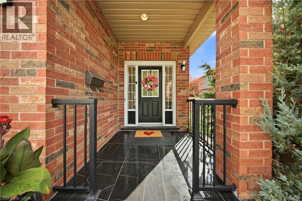 167 BROADOAKS Drive