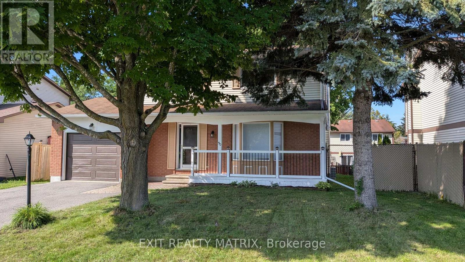 30 BARTLEY CRESCENT - Photo 2