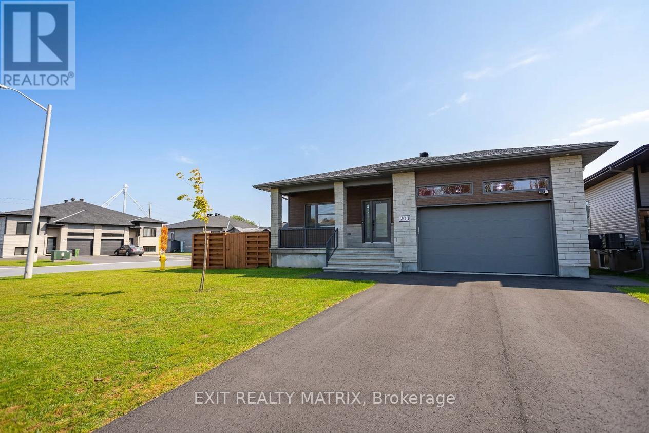 203 FILION STREET