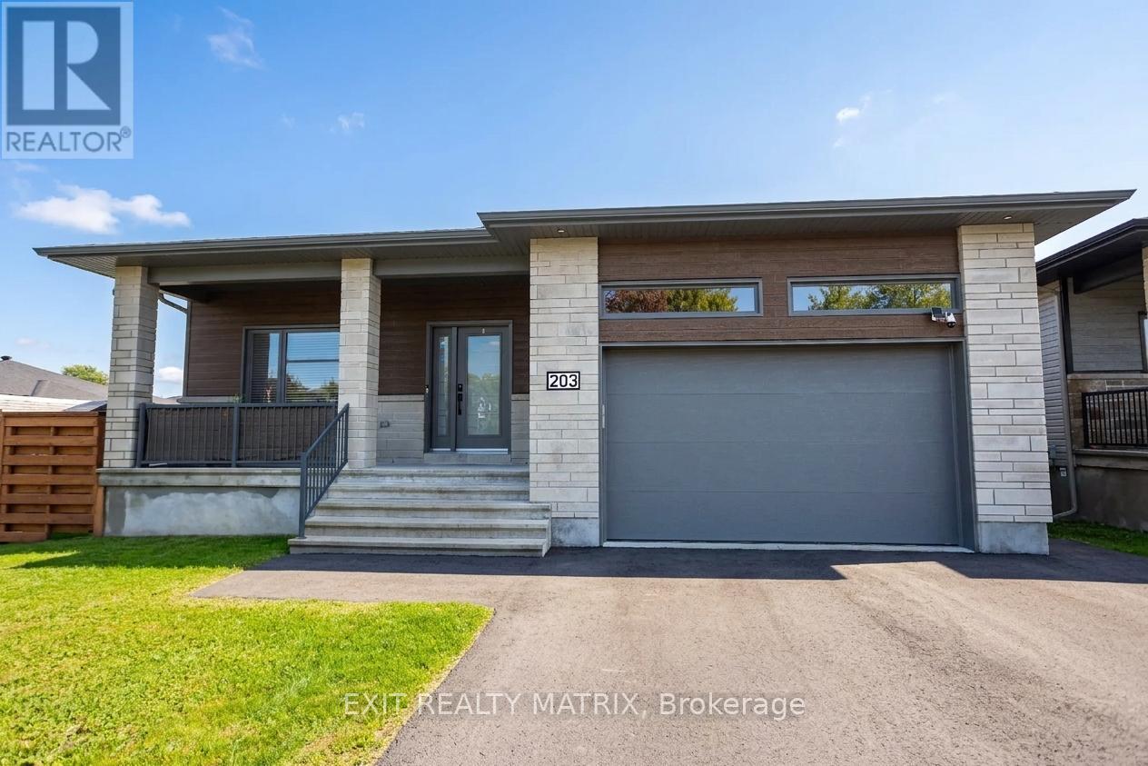 203 FILION STREET