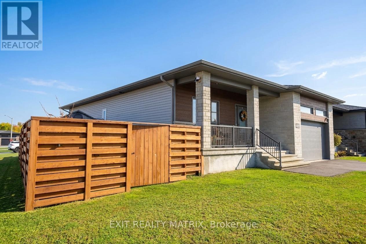 203 FILION STREET