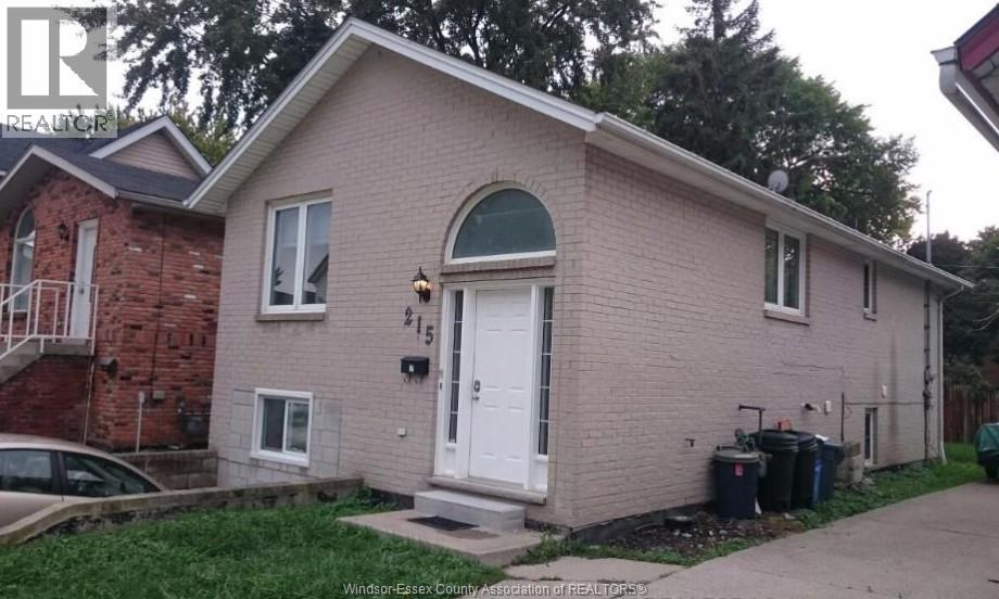215 RANKIN, WINDSOR, ON N9B 2R4 - Image 2587386815.jpeg?d=l
