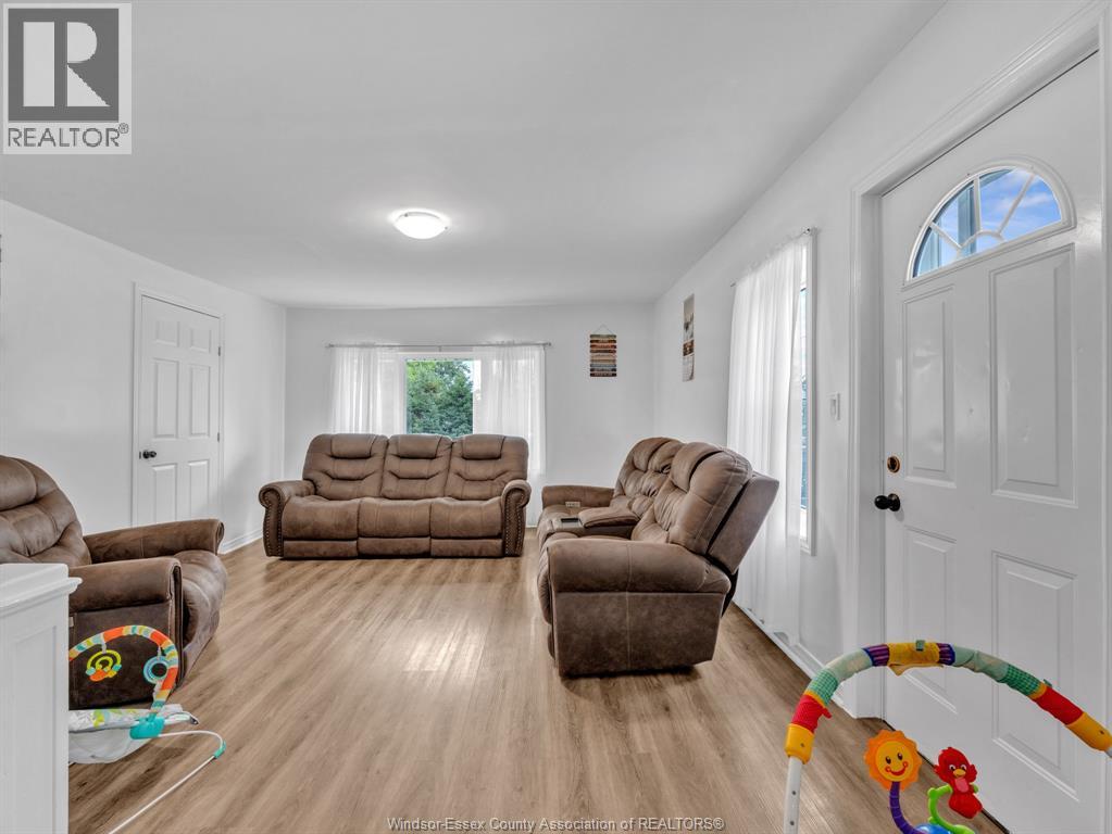 830 Mersea Road 10