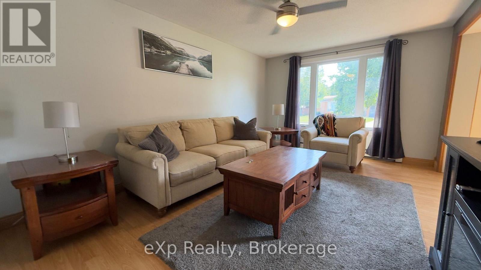 403 HIGHLAND DRIVE