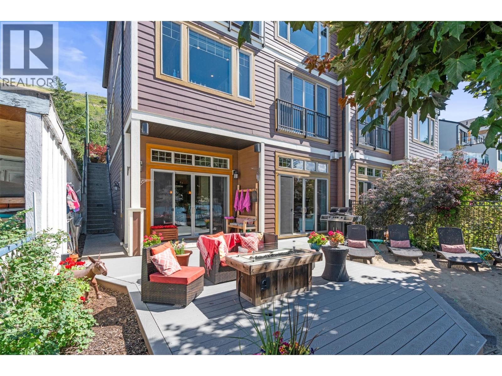 8049 Okanagan Landing Road