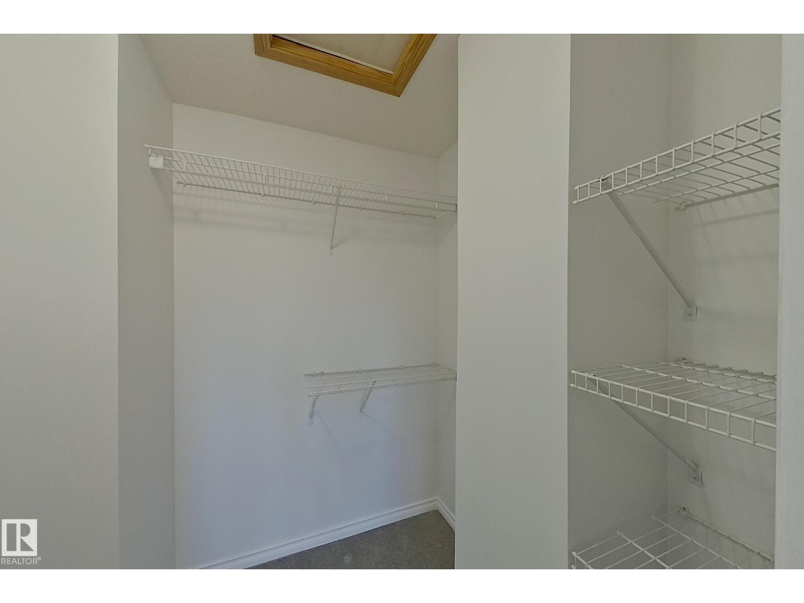 #7 16823 84 ST NW NW