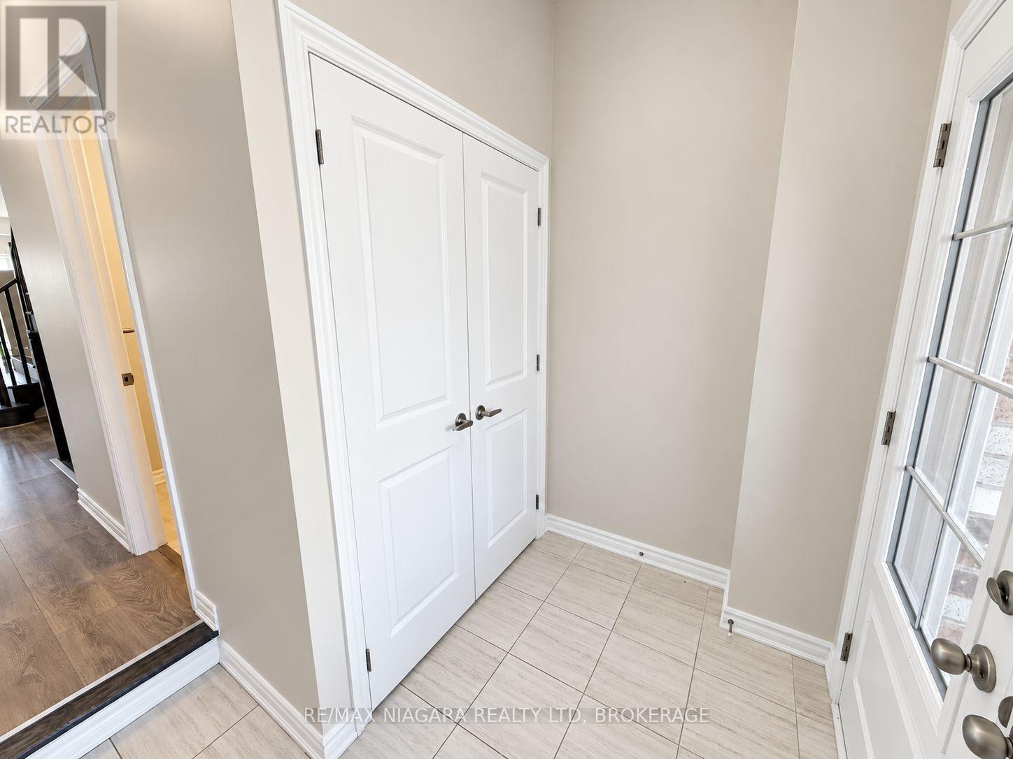 109 SAPPHIRE WAY