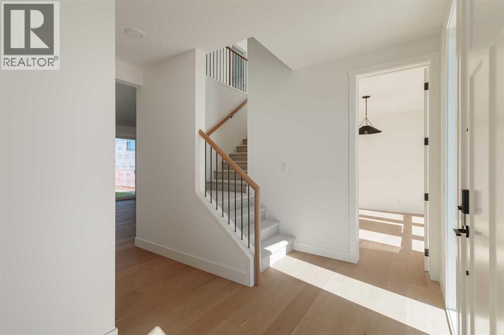 119 Greenwich Heath NW