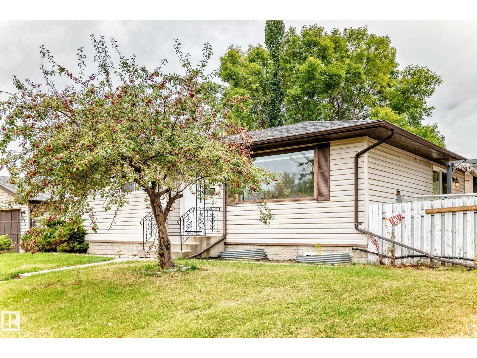 6104 149 AV NW NW