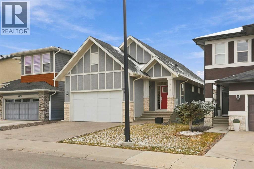 218 Cranbrook Park SE