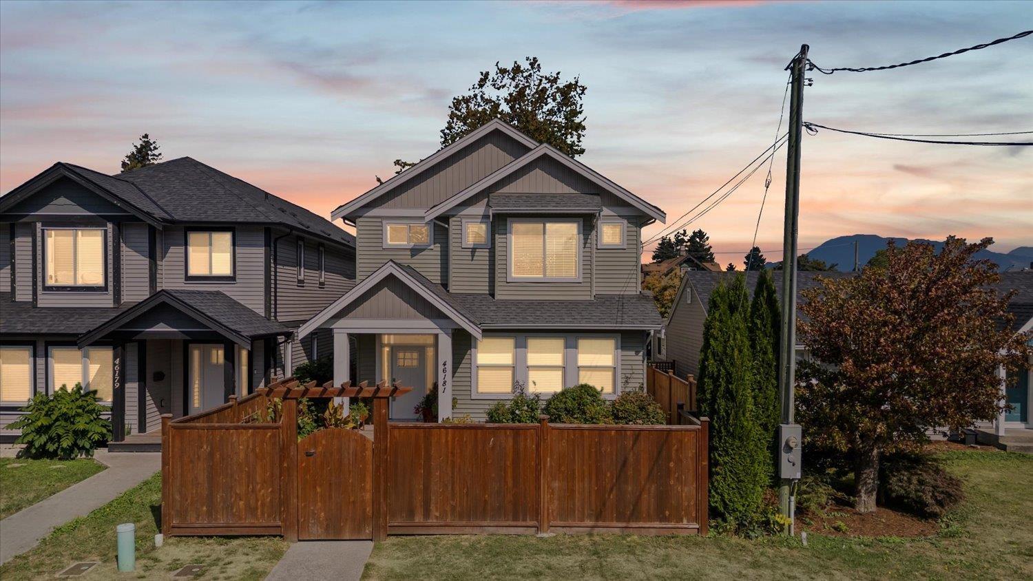 46181 SECOND AVENUE, Chilliwack Proper East