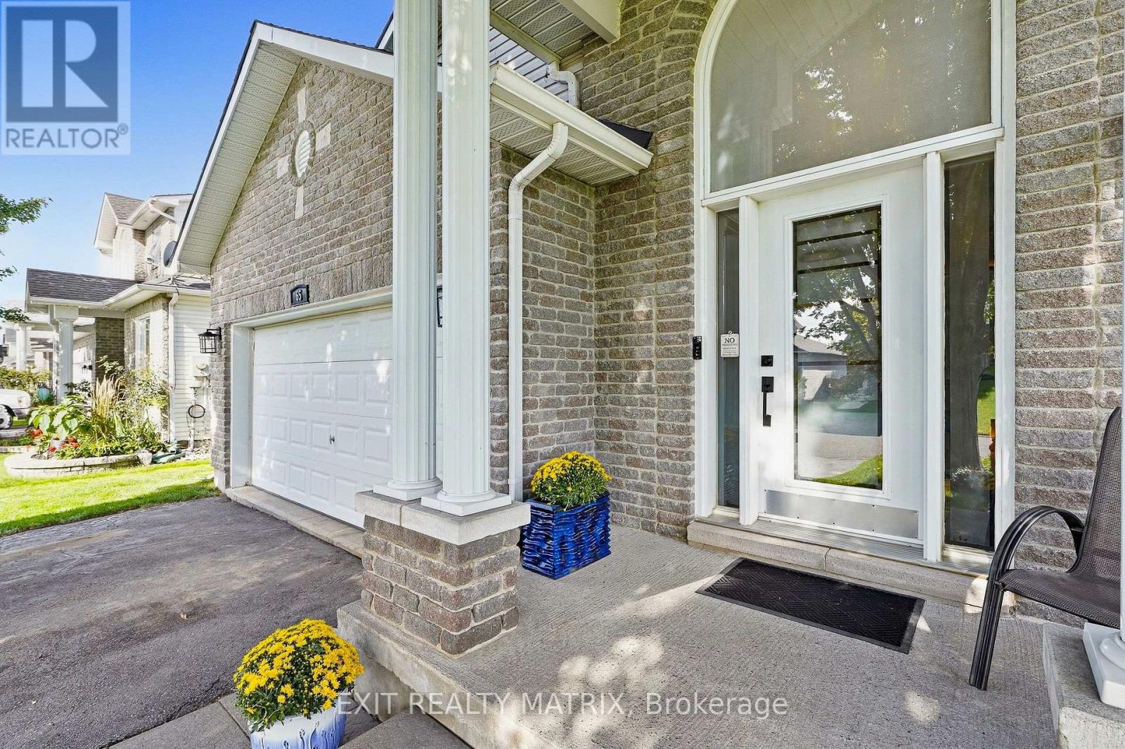 65 LACHAINE STREET - Photo 3