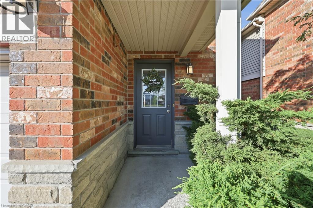 124 GOSLING Gardens Unit# 46