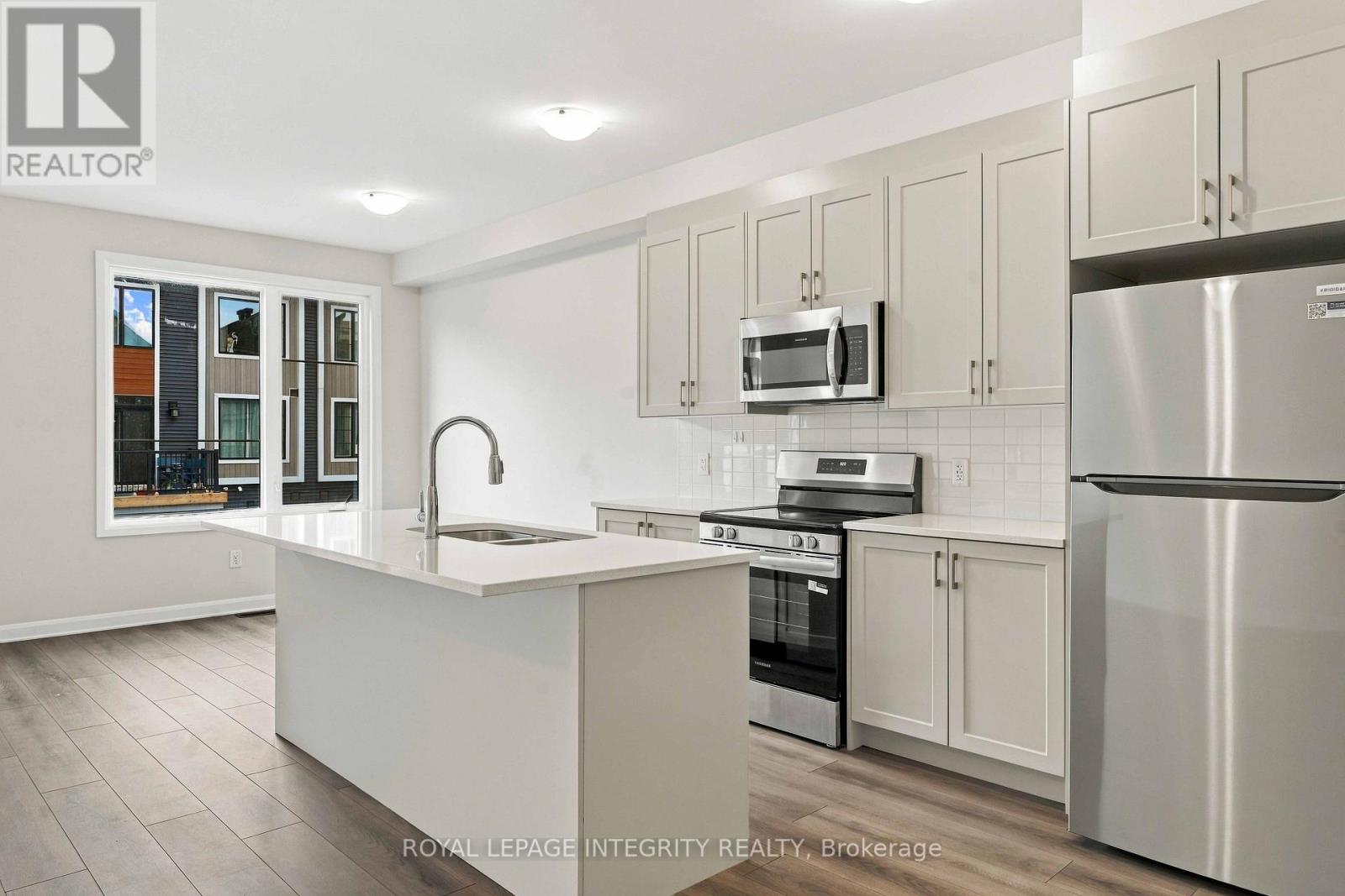 514 WOODLILY PRIVATE