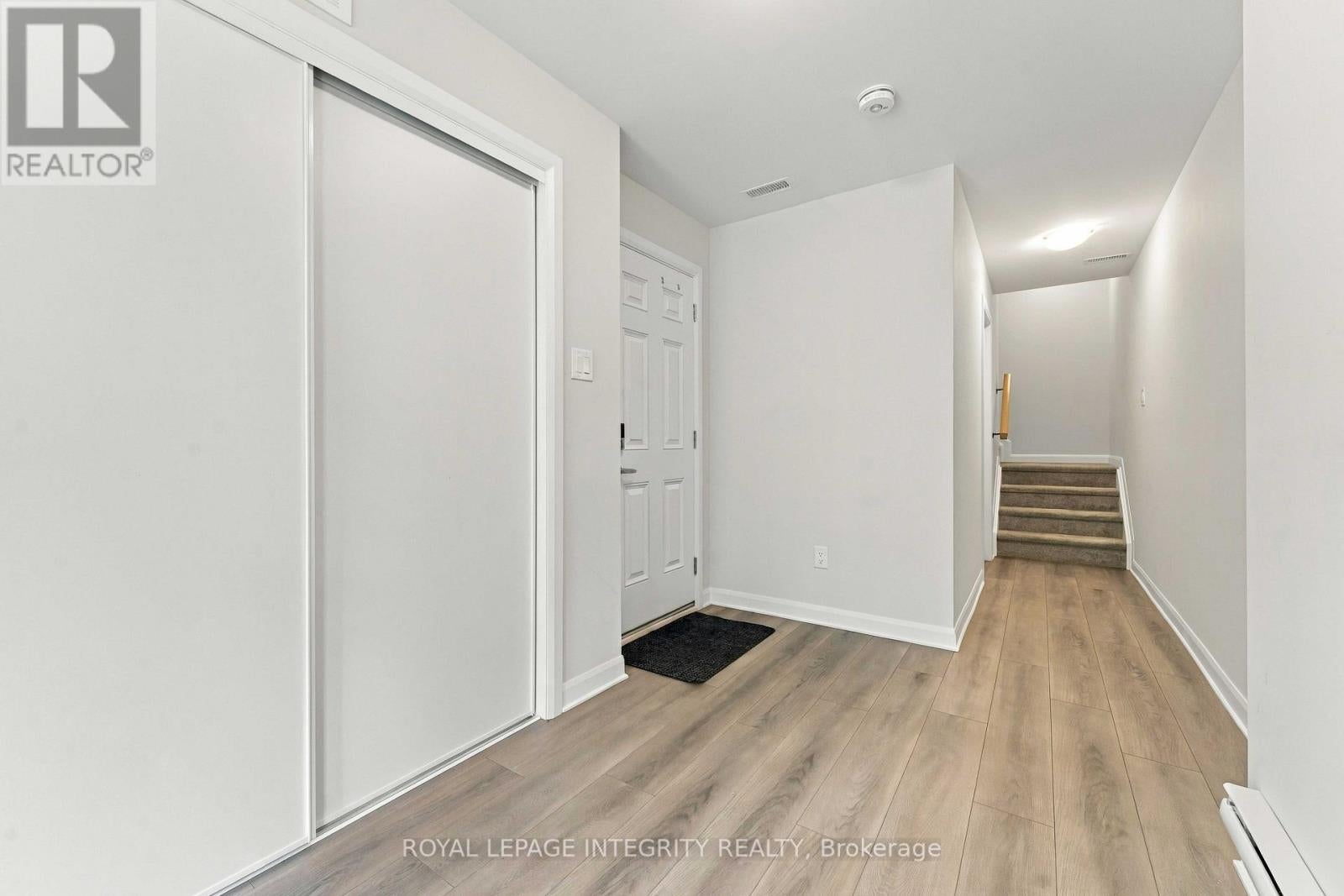514 WOODLILY PRIVATE