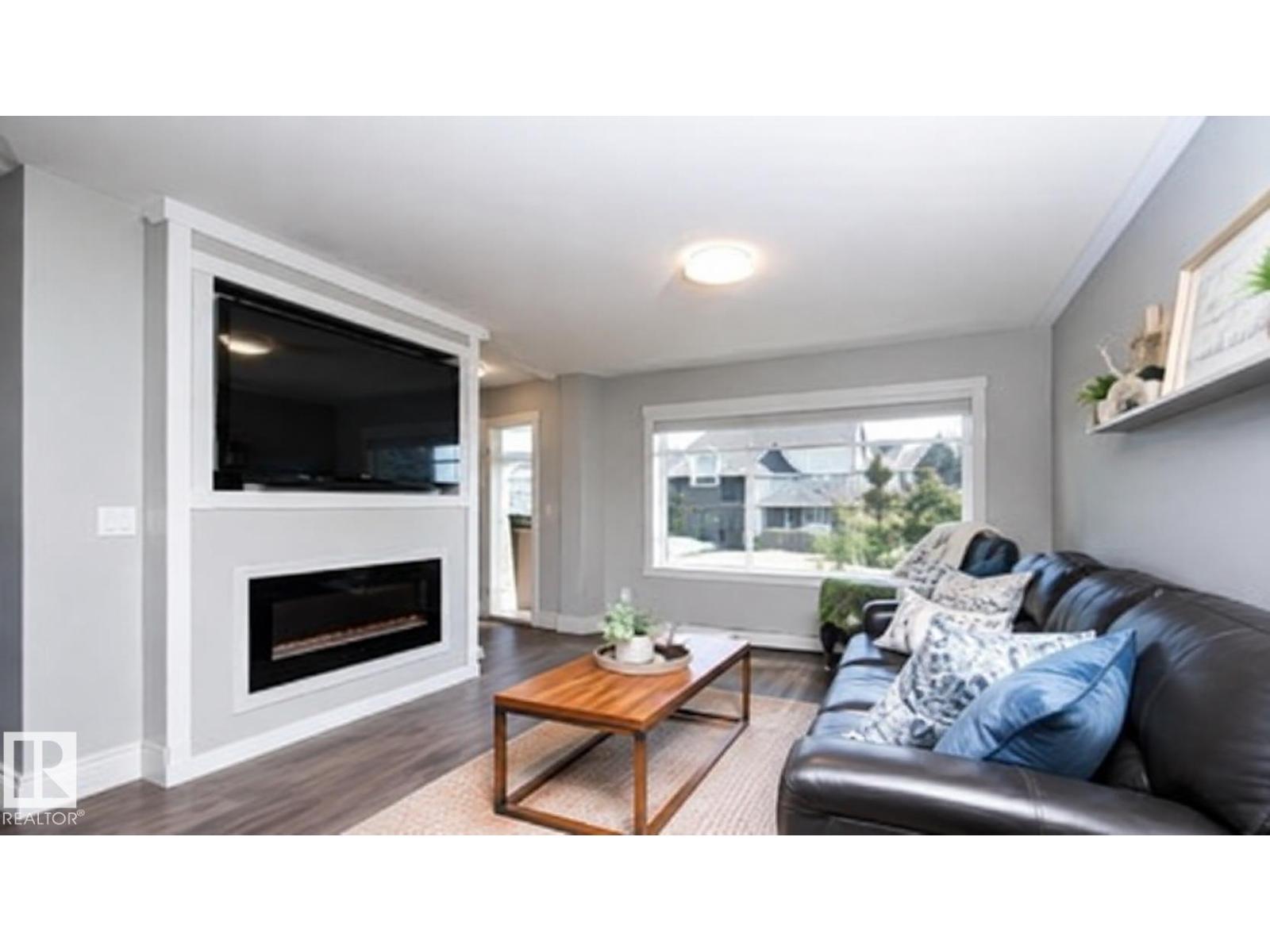 3040 CHECKNITA WY SW