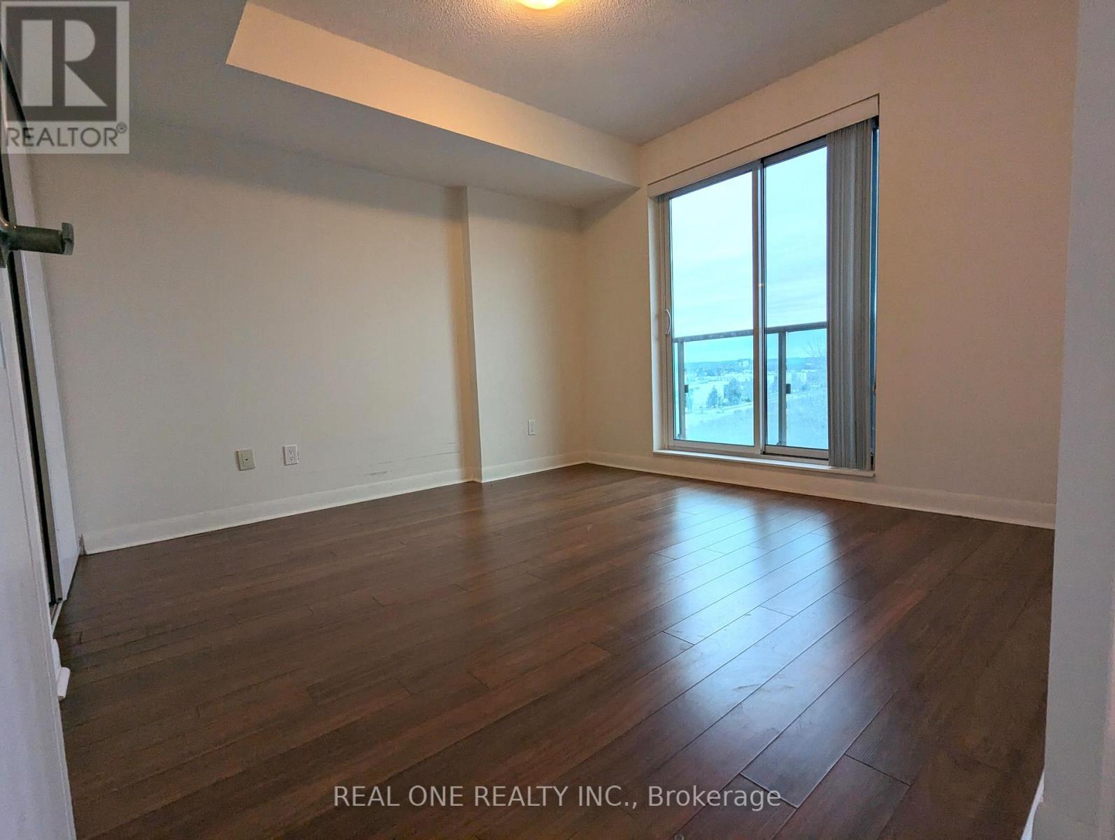 621 - 75 NORMAN BETHUNE AVENUE