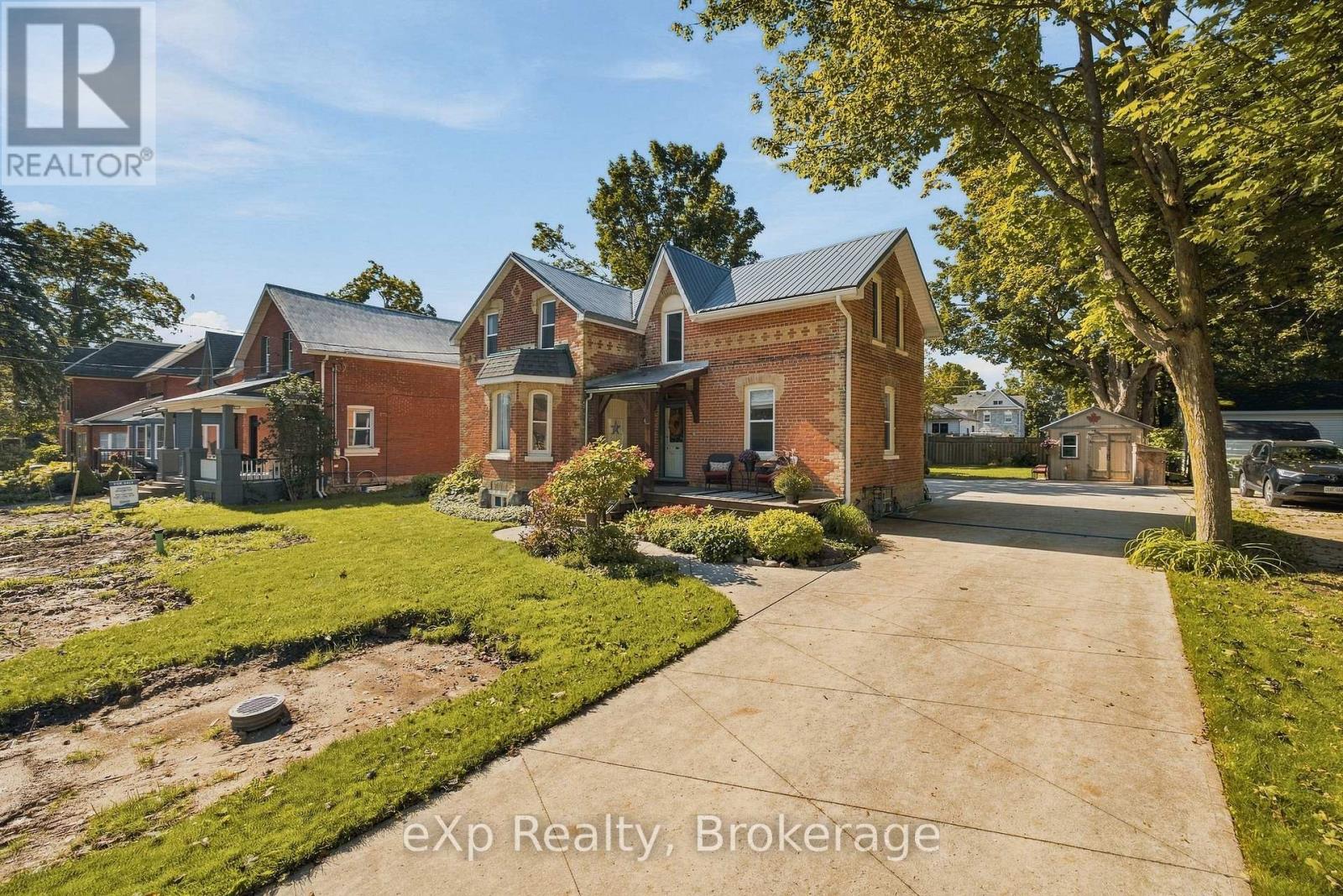 51 OSPREY STREET S