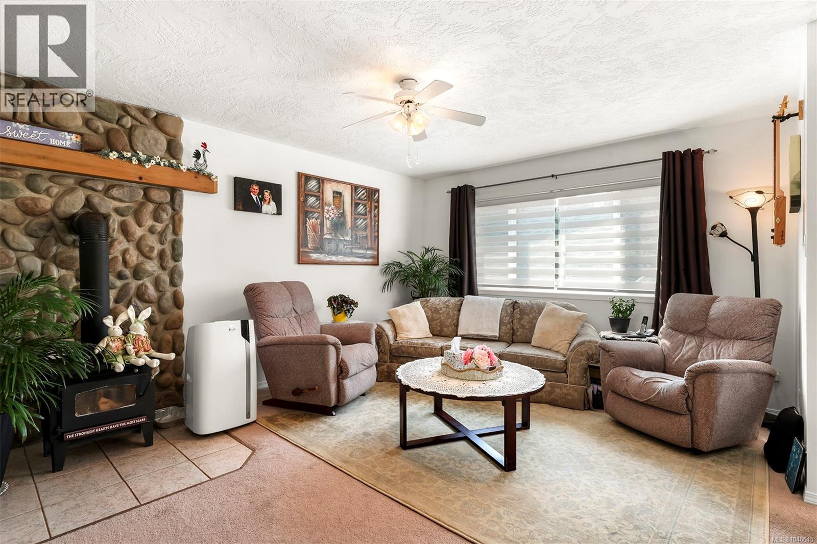 2598 Willard Ave