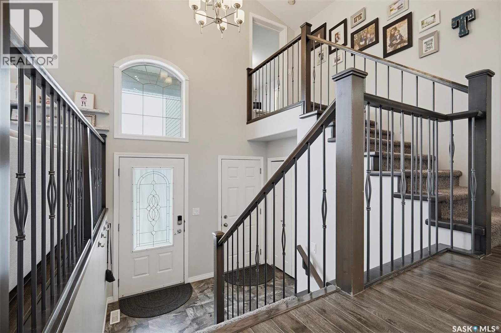 754 HARGREAVES CRESCENT